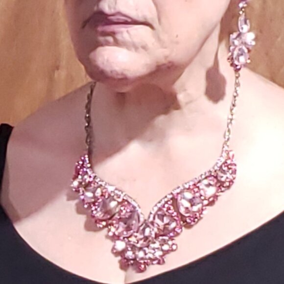 Pink Rhinestone Necklace & Earrings - Picture 5 of 5